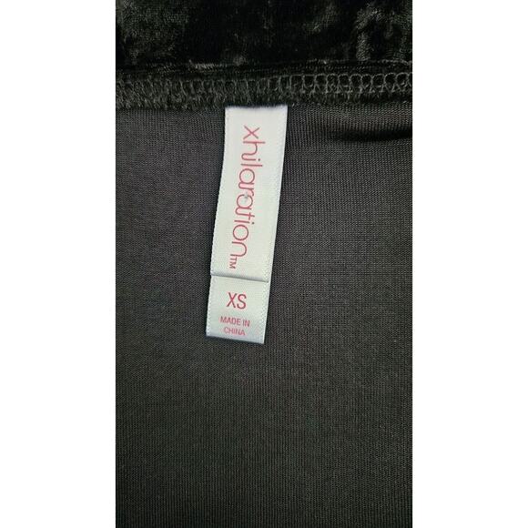 Xhilaration Slip Dress Size XS Black Velvet Mini Spaghetti Straps Adjustable - Picture 6 of 7